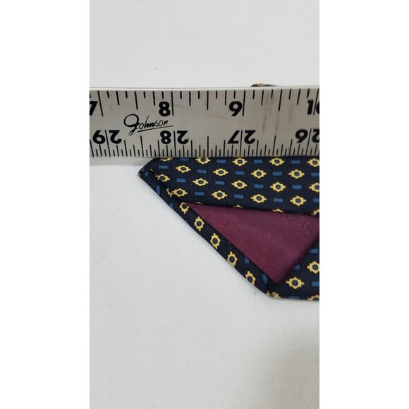 Huntington Mens Silk NeckTie Navy Yellow Geometric Diamond Pattern 57" Tie - Picture 9 of 9